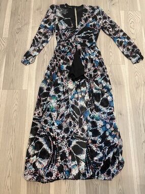 Bebe Double Slit Gown With Shorts Size 4 NWT